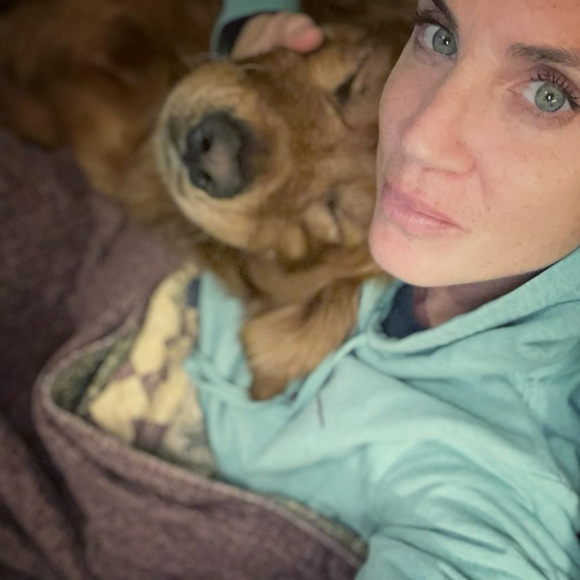 Meet your posher, Anne - Picture 2 of 5